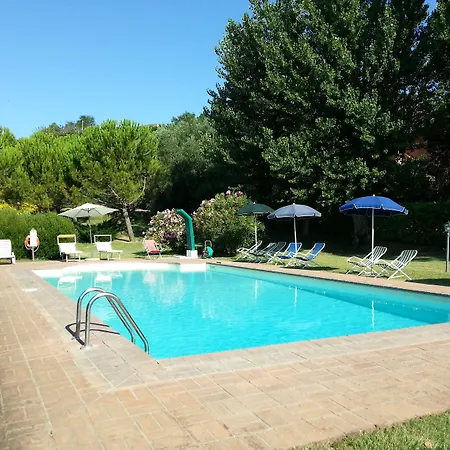 مزرعة للإقامة Il Borghetto