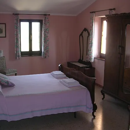 Il Borghetto Farm stay *